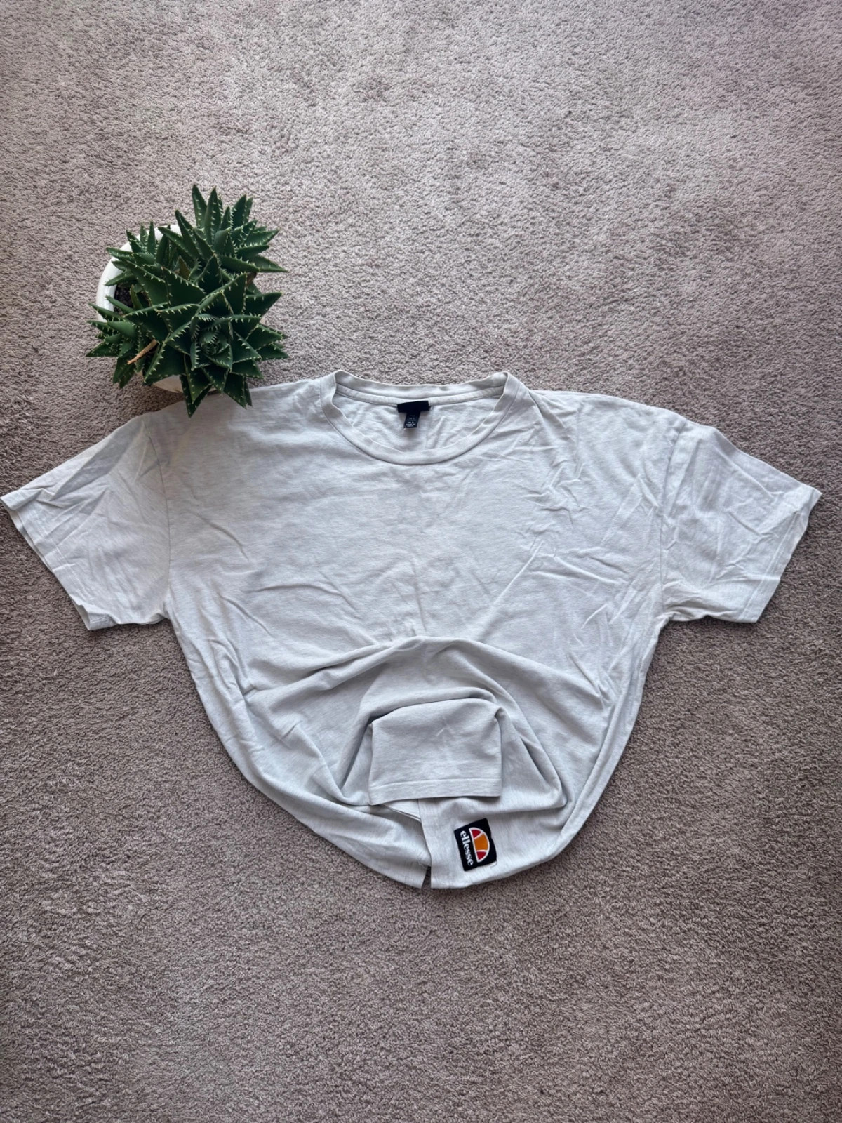 Ellesse Light Grey T-Shirt Vintage Y2K / Oversized Tee - Size L