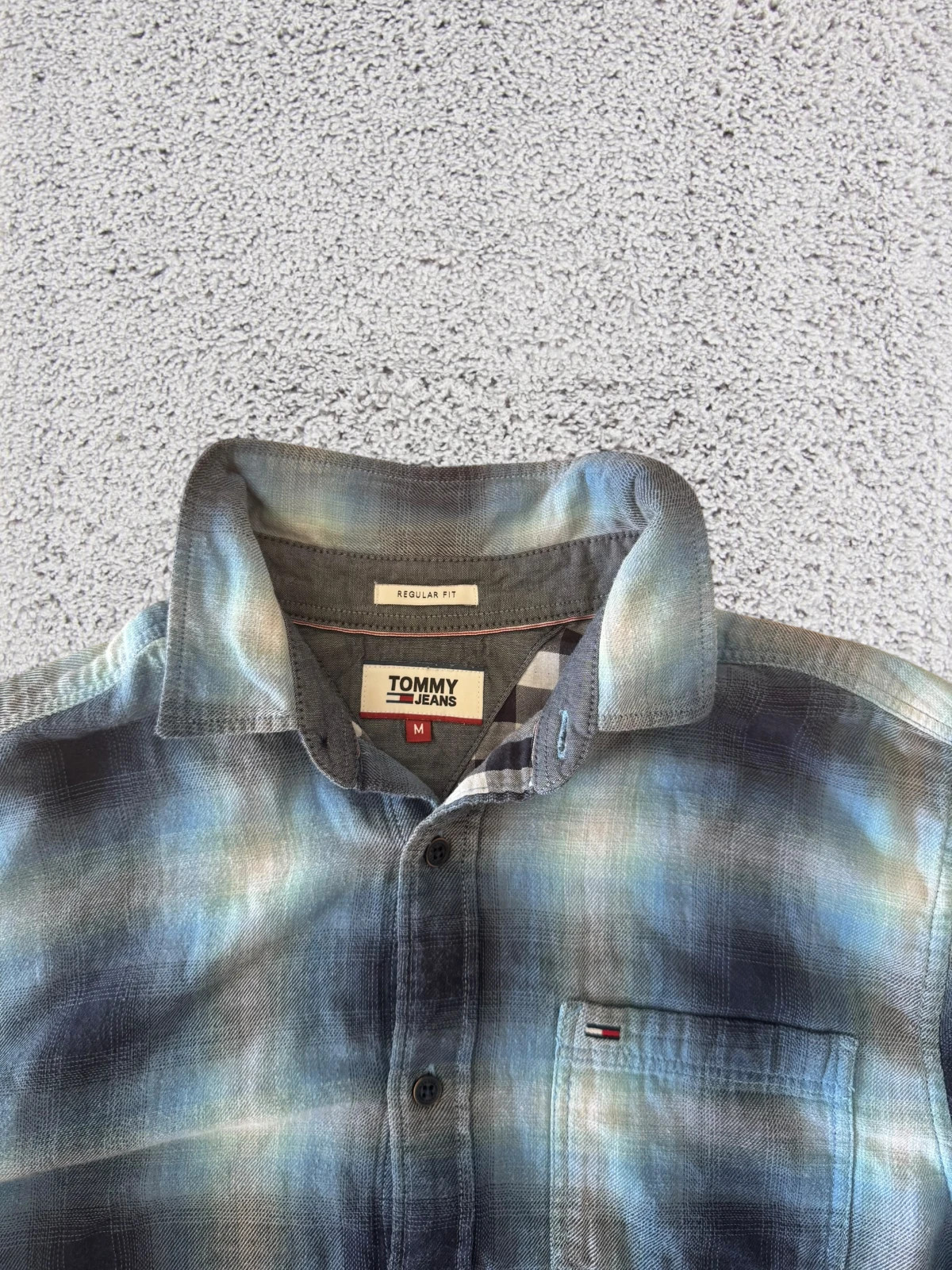 Tommy Jeans Blue 90s Vintage Ombré Plaid Flannel Shirt - Size M – Tommy Jeans – taille M 4