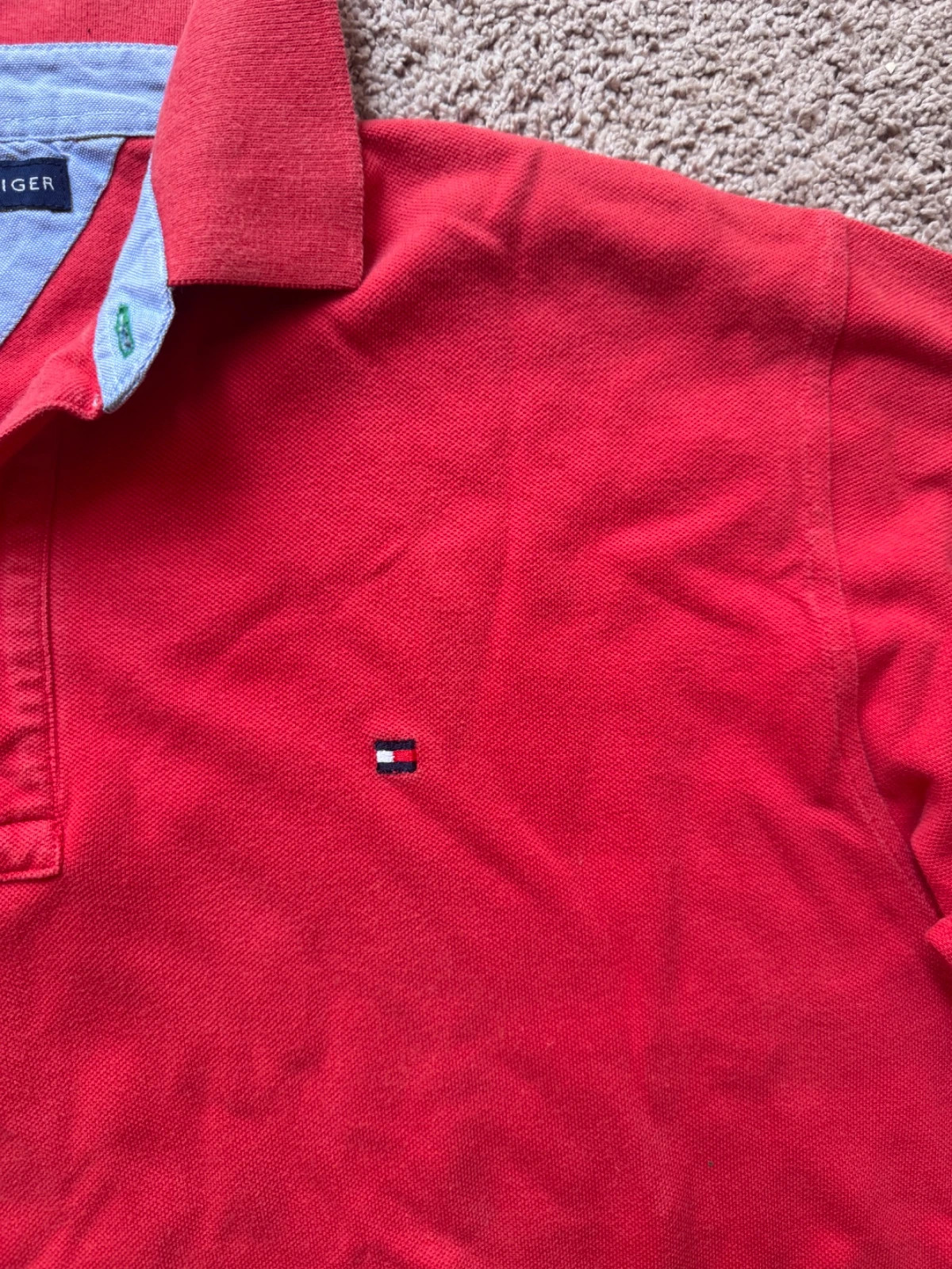 Tommy Hilfiger Red Long Sleeve Vintage Y2K Polo Shirt Size L Made in France – Tommy Hilfiger – taille L 4