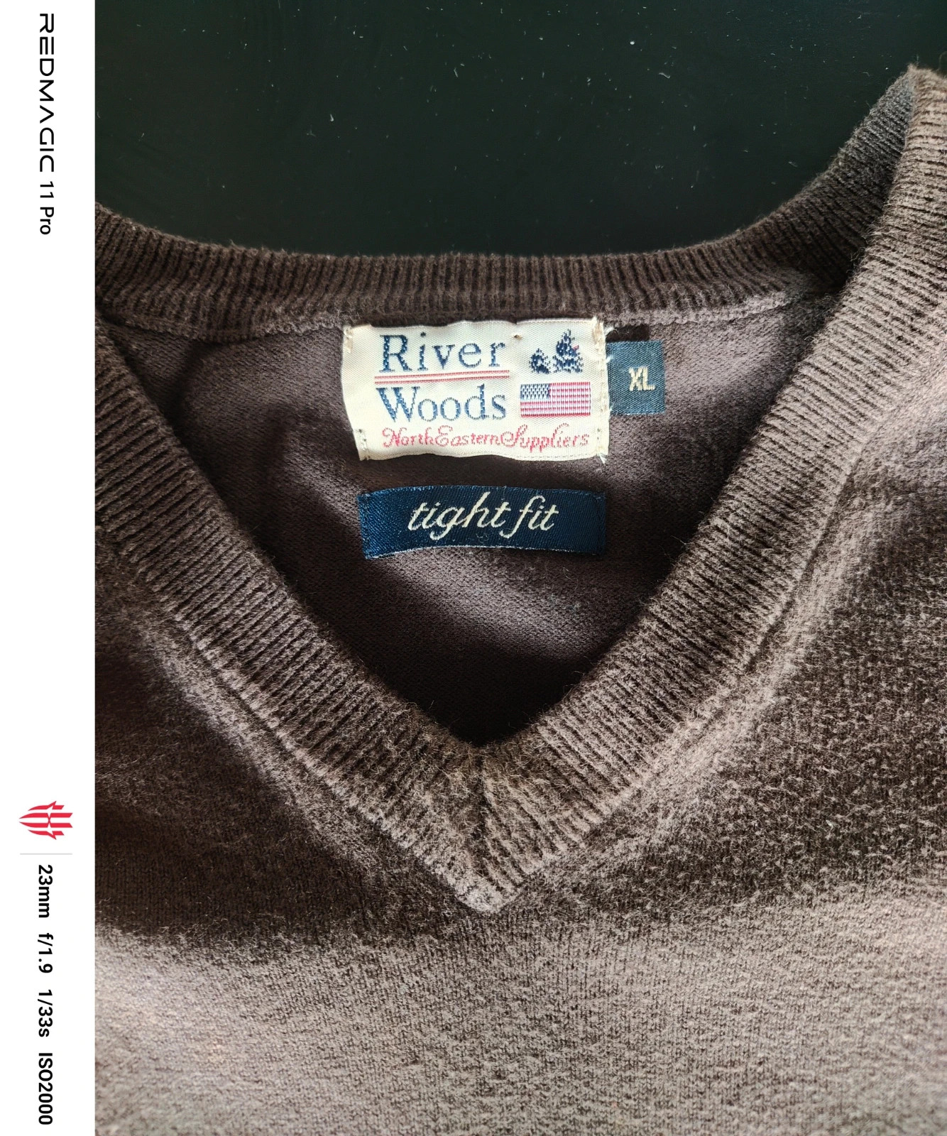 Pull River Woods Homme marron – Col V – Logo brodé rose – Taille XL – River Woods – taille XL 5