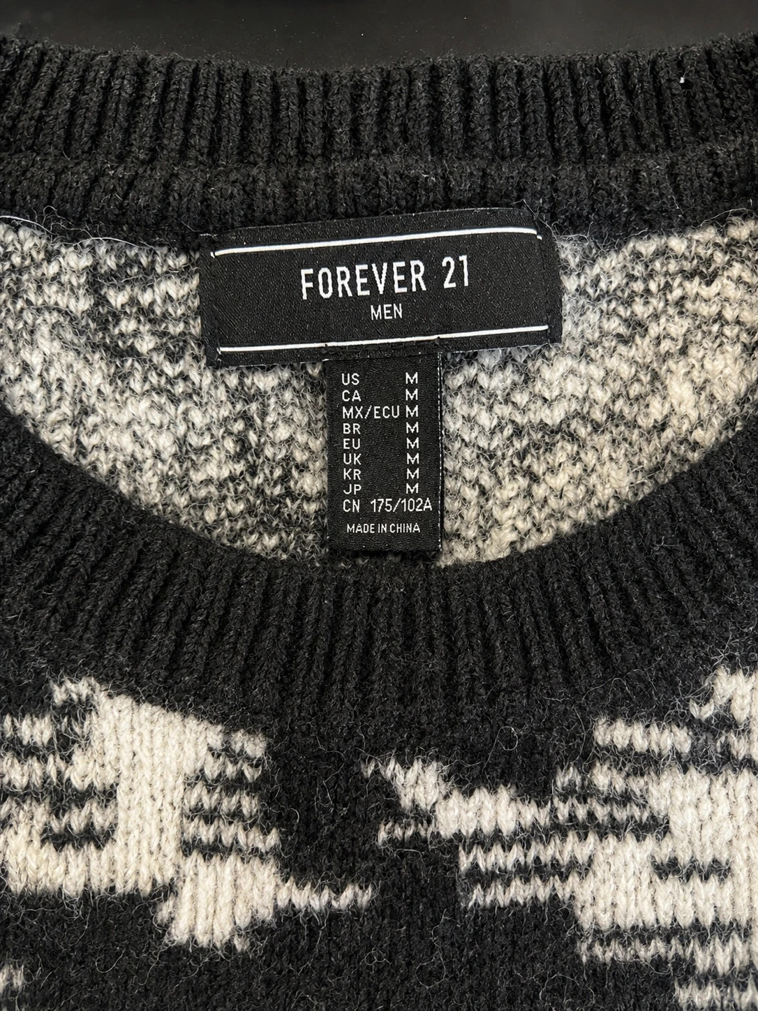 Pull Forever 21 Men – Taille M – Noir & écru – Forever 21 – taille M / 38 / 10 3