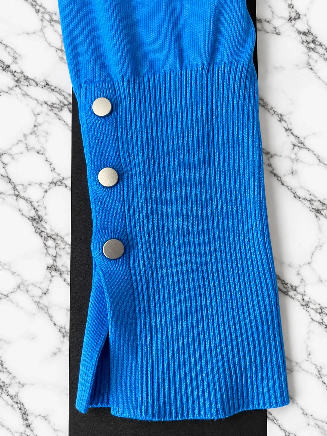 Pull C&A bleu – Taille M – Manches longues à boutons – C&A – taille M / 38 / 10 4