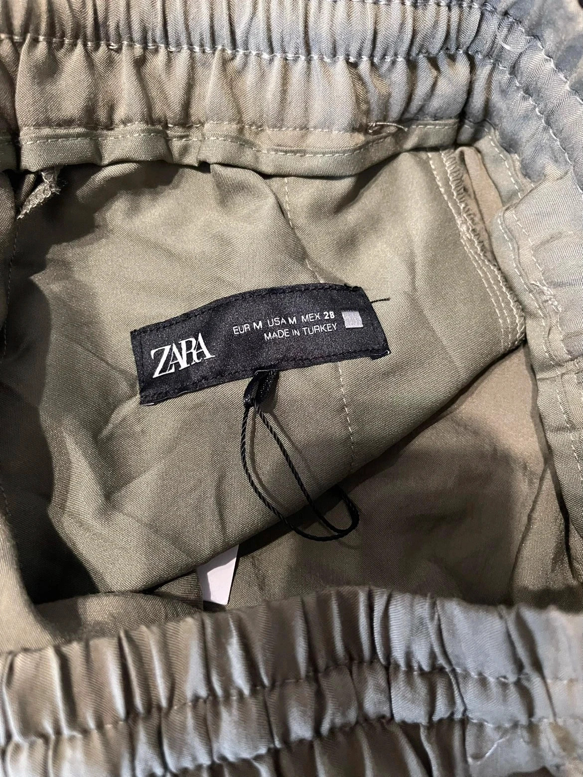 Pantalon Cargo Zara Femme Kaki – Taille M – Coupe Jogger – Zara – taille M / 38 / 10 3