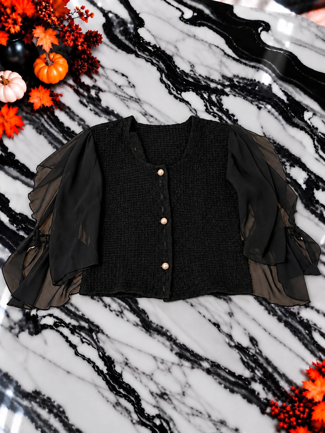 Blouse noire femme S/M – Manches transparentes en voile – Boutons nacrés – Chic et élégante