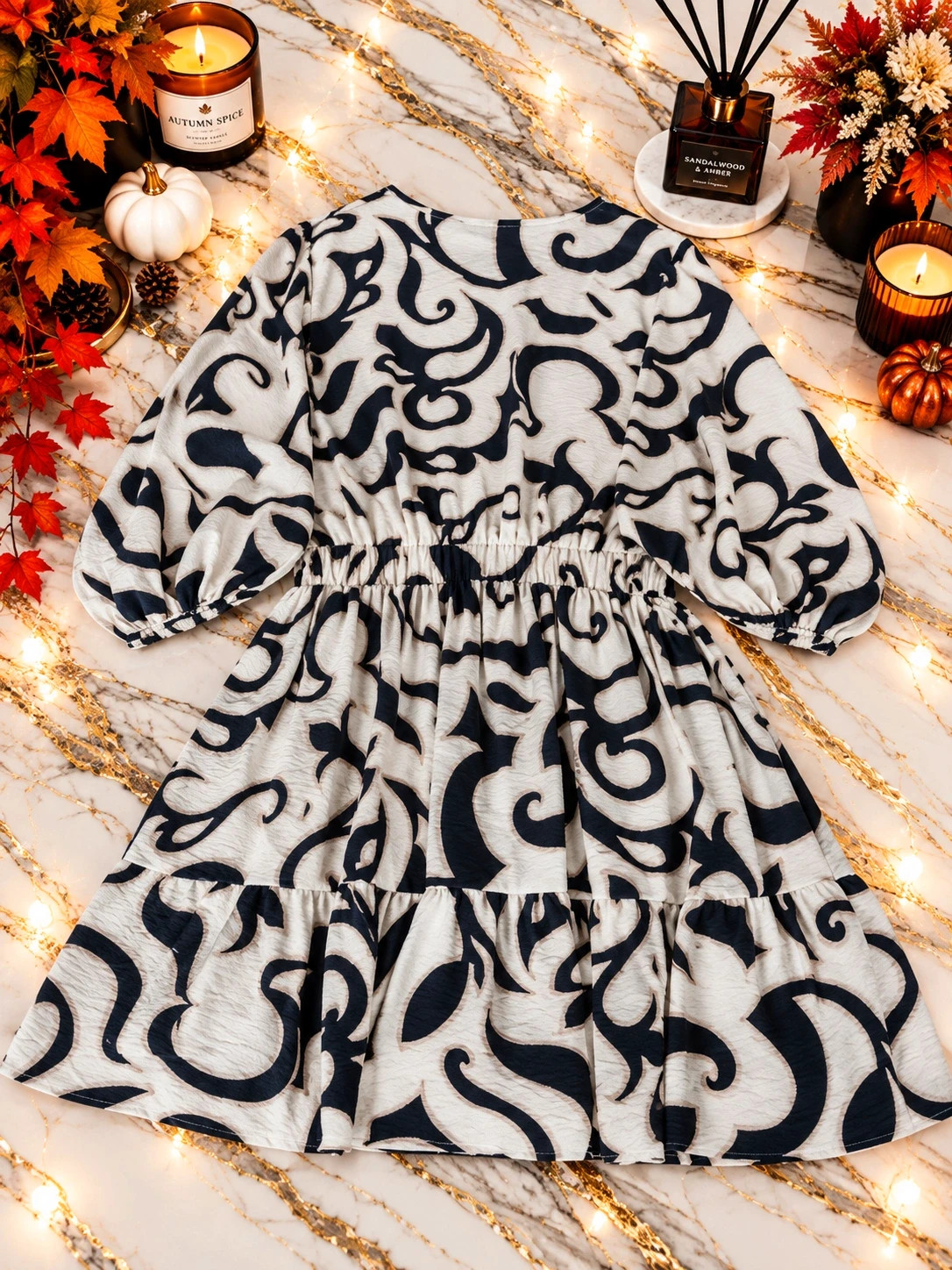 Robe C&A femme imprimée beige et bleu marine – Taille 42 – Ceinturée – C&A – taille XL / 42 / 14 3
