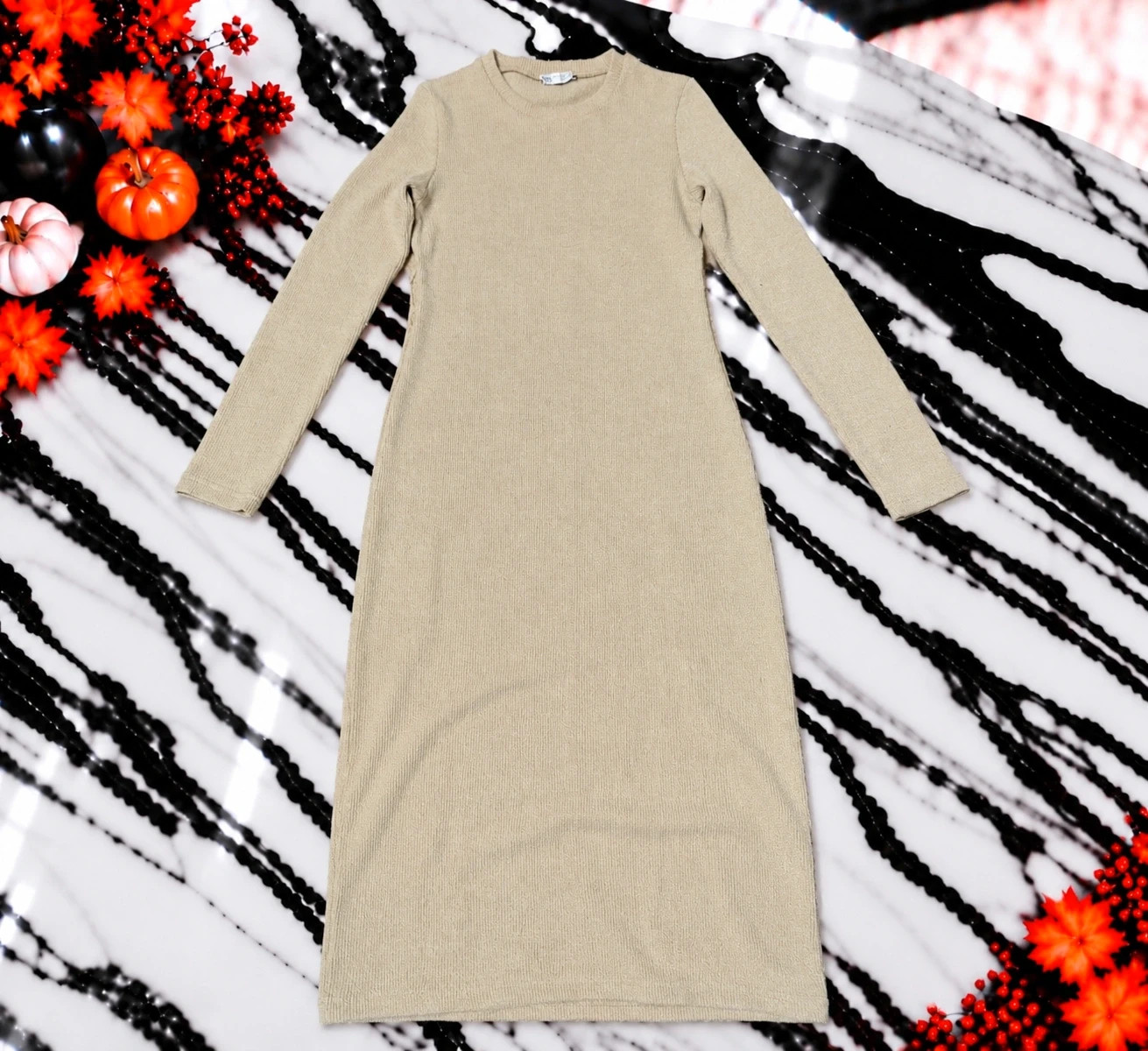Robe Longue Zara Femme Beige Doré – Taille S – Maille Fine Légèrement Brillante – Zara – taille S / 36 / 8 2