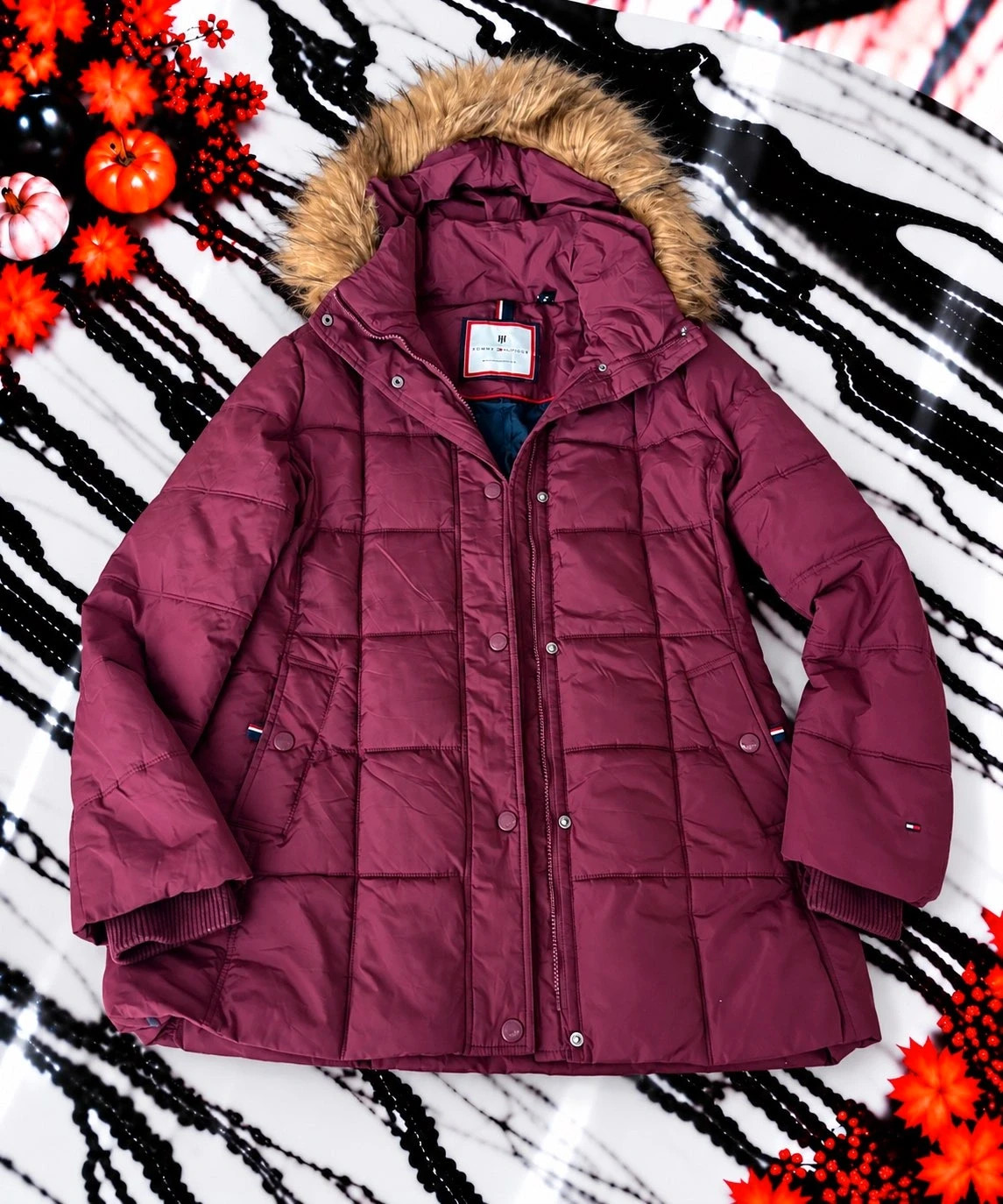 Doudoune Tommy Hilfiger Femme Bordeaux – Taille M – Manteau Matelassé à Capuche Fourrure – Hiver – Tommy Hilfiger – taille M / 38 / 10 2