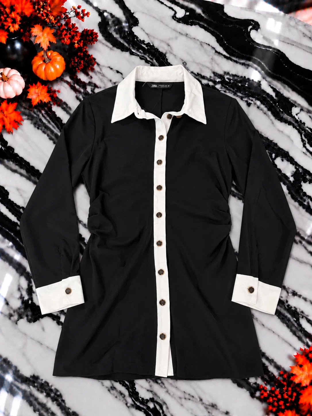 Robe chemise Zara noire et blanche – Taille M – Chic & élégante