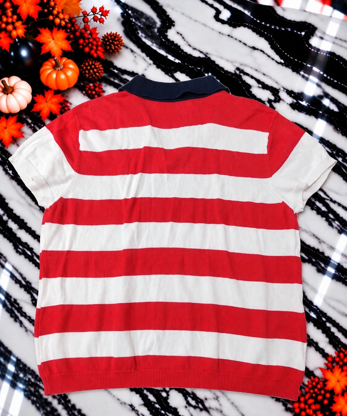 Polo Tommy Hilfiger Femme Rouge et Blanc à Rayures – Taille XL – Style Preppy Vintage – Tommy Hilfiger – taille XL / 42 / 14 3