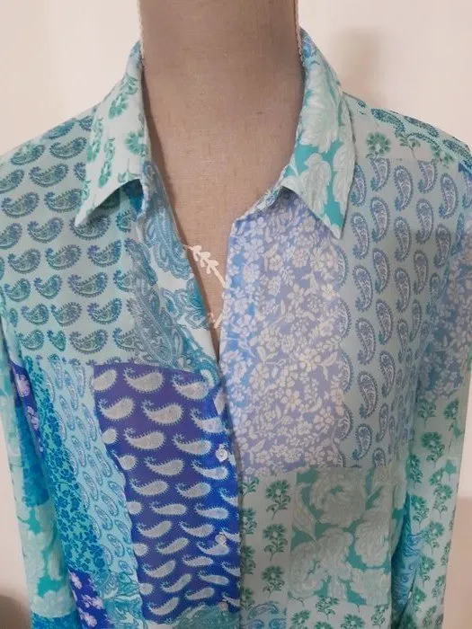 Blouse chemise fluide motifs patchwork bleu – Zara – taille M 5