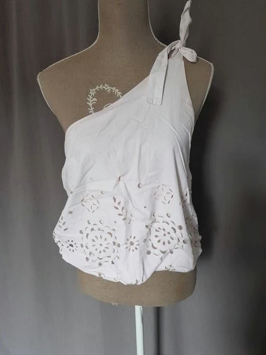 Top asymétrique blanc en broderie anglaise – Zara – taille M
