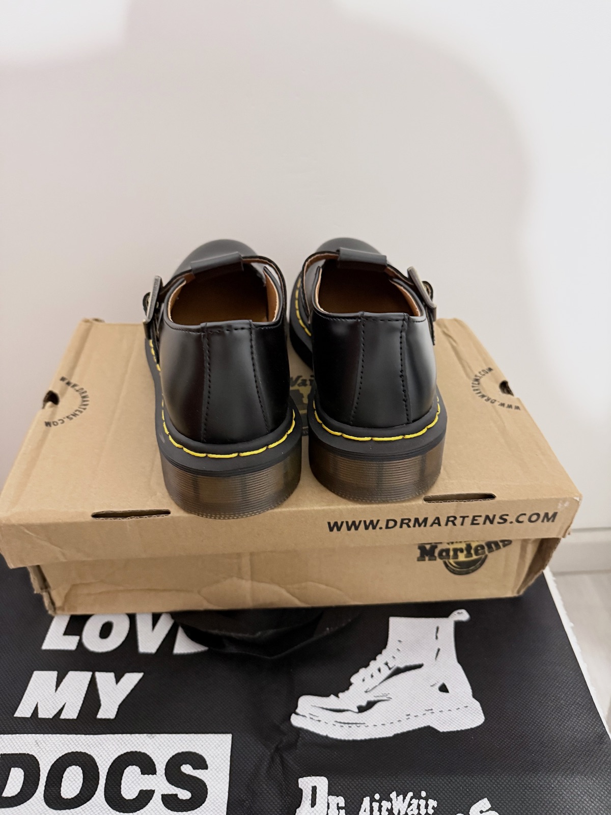 Chaussures babies Polley Dr. Martens en cuir noir – Dr. Martens – taille EU 38 5