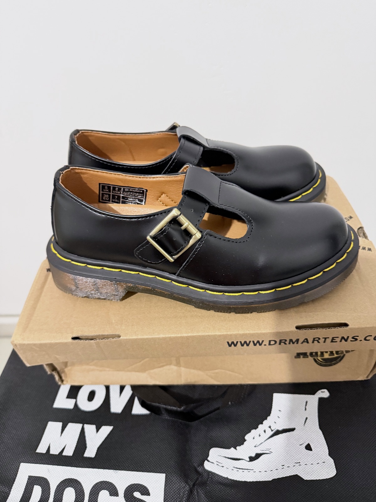 Chaussures babies Polley Dr. Martens en cuir noir – Dr. Martens – taille EU 38 2