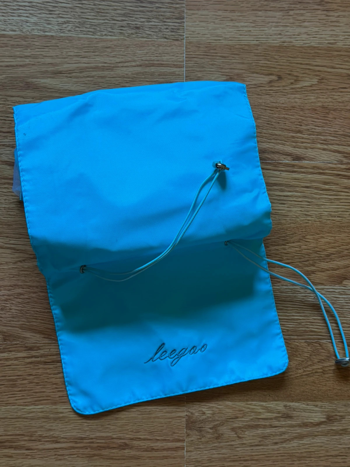 Neceser de viaje enrollable azul bebé - Nuevo a estrenar – Leegao 4