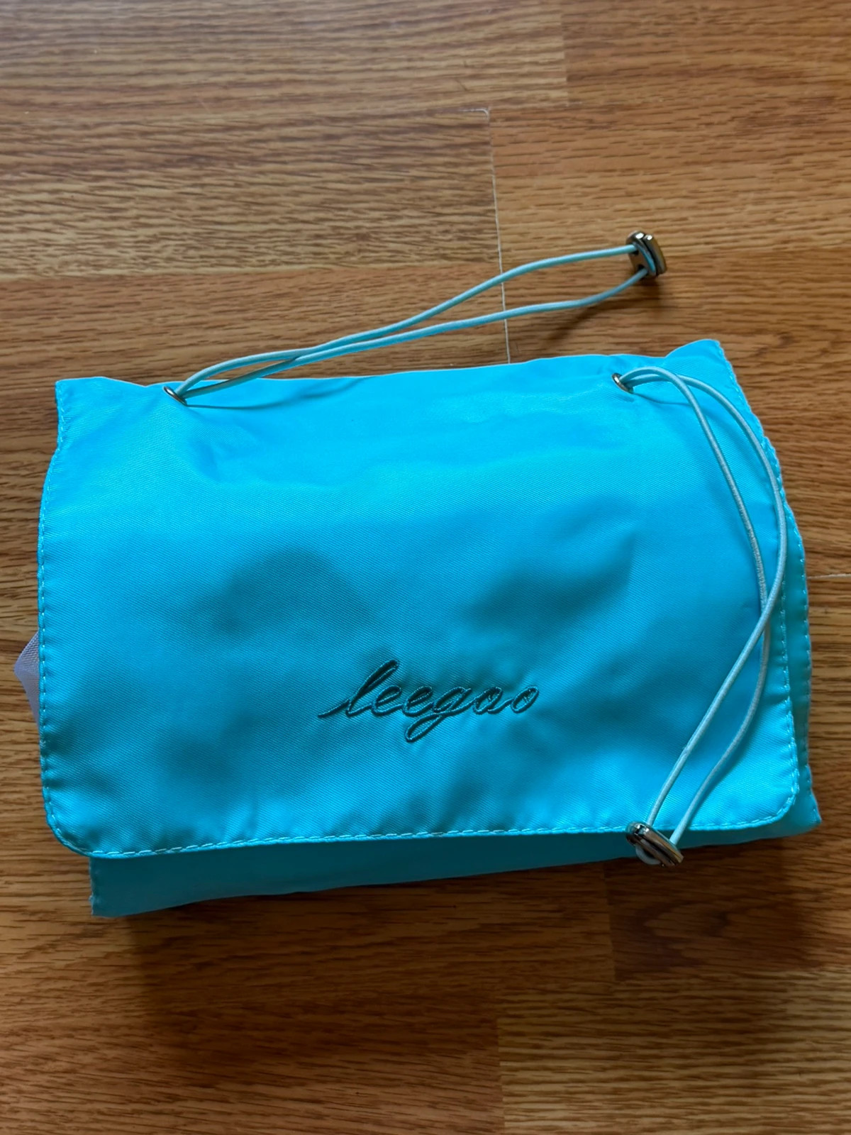 Neceser de viaje enrollable azul bebé - Nuevo a estrenar – Leegao 5