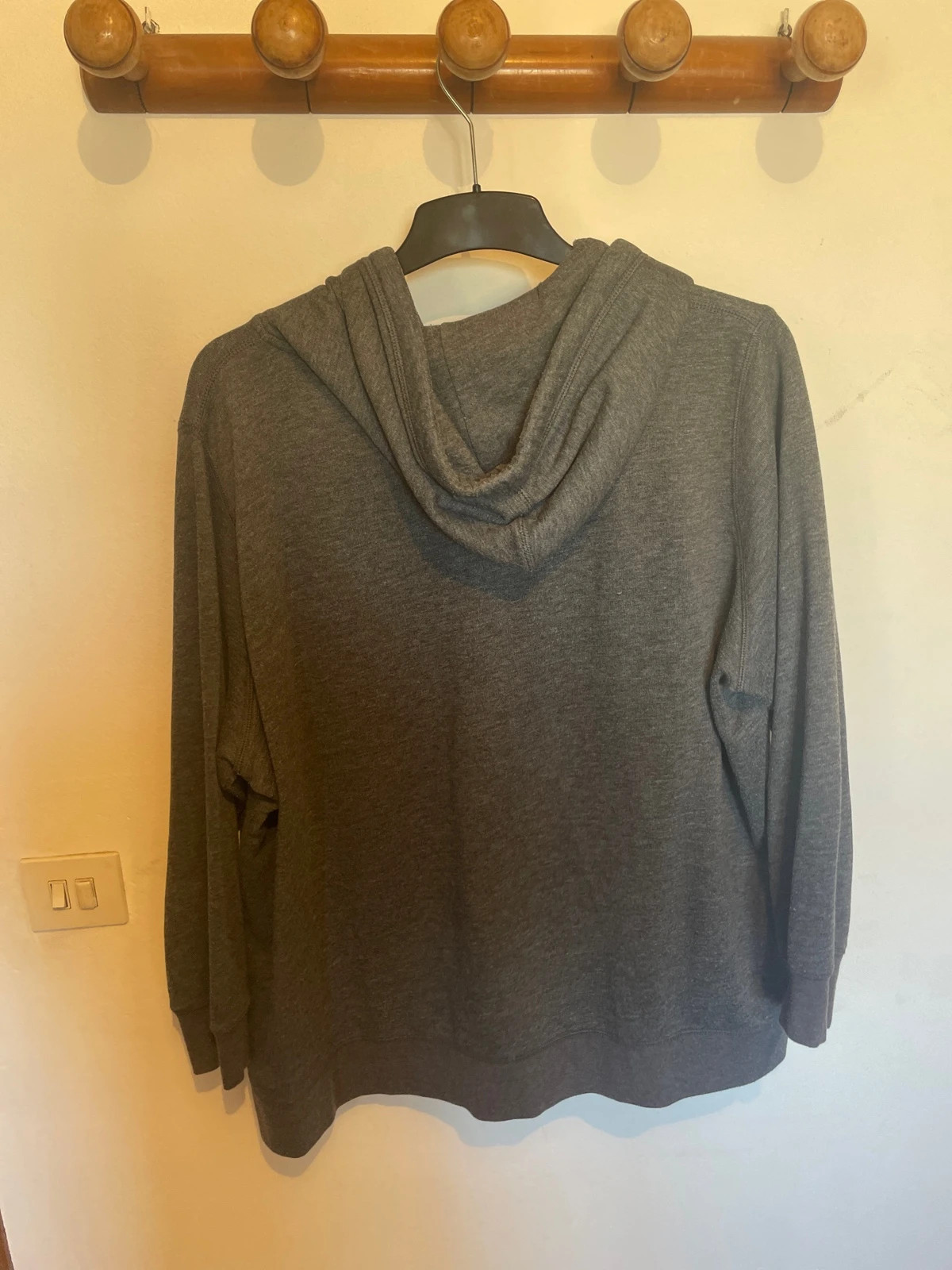 Sudadera Gris Antracita Clockhouse - Estilo Henley con Capucha – Clockhouse – taille 6XL / 52 / 24 5