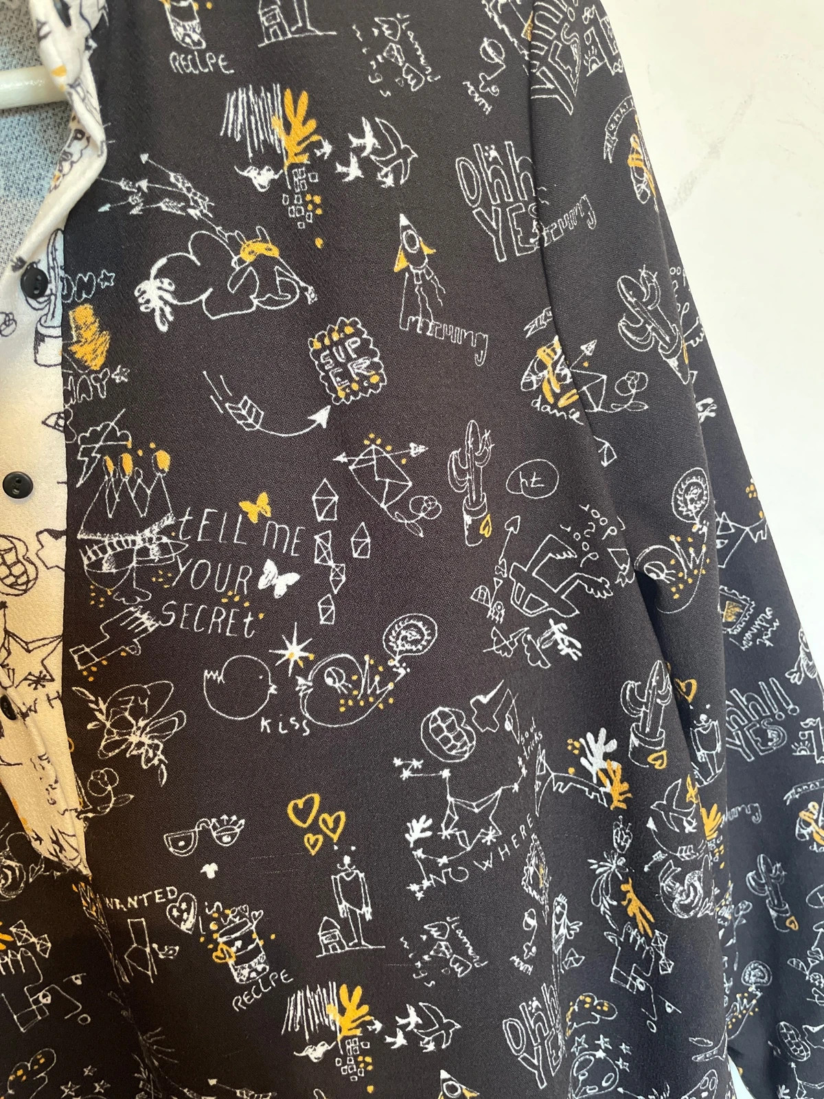 Blusa Zara Trafalgar XL - Estampado Artístico "Doodles" – Zara – taille XL / 42 / 14 4