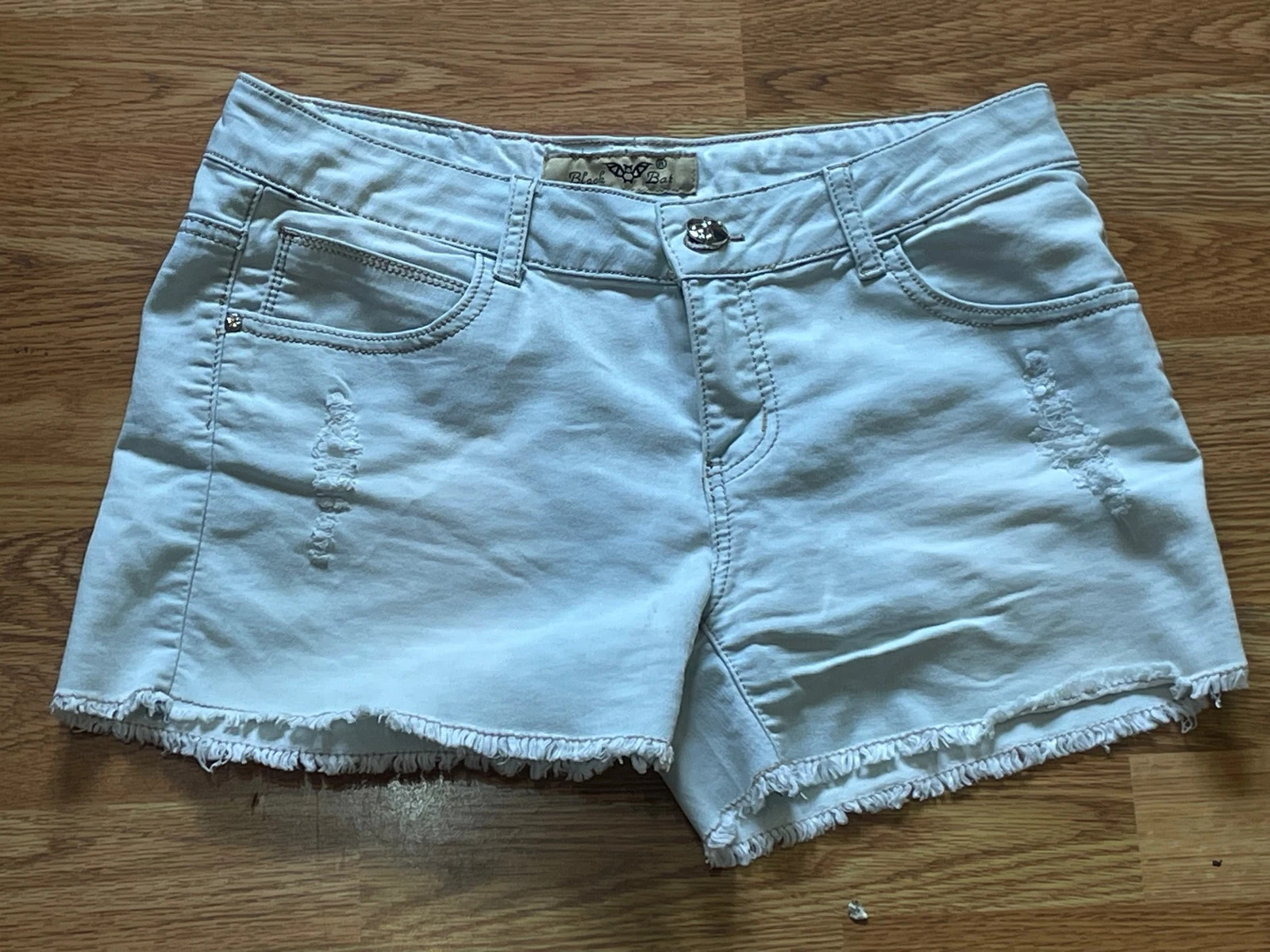 Shorts vaqueros blancos Black Bat - Talla 38 (Etiqueta 42 - Da poca talla) – black batman – taille M / 38 / 10