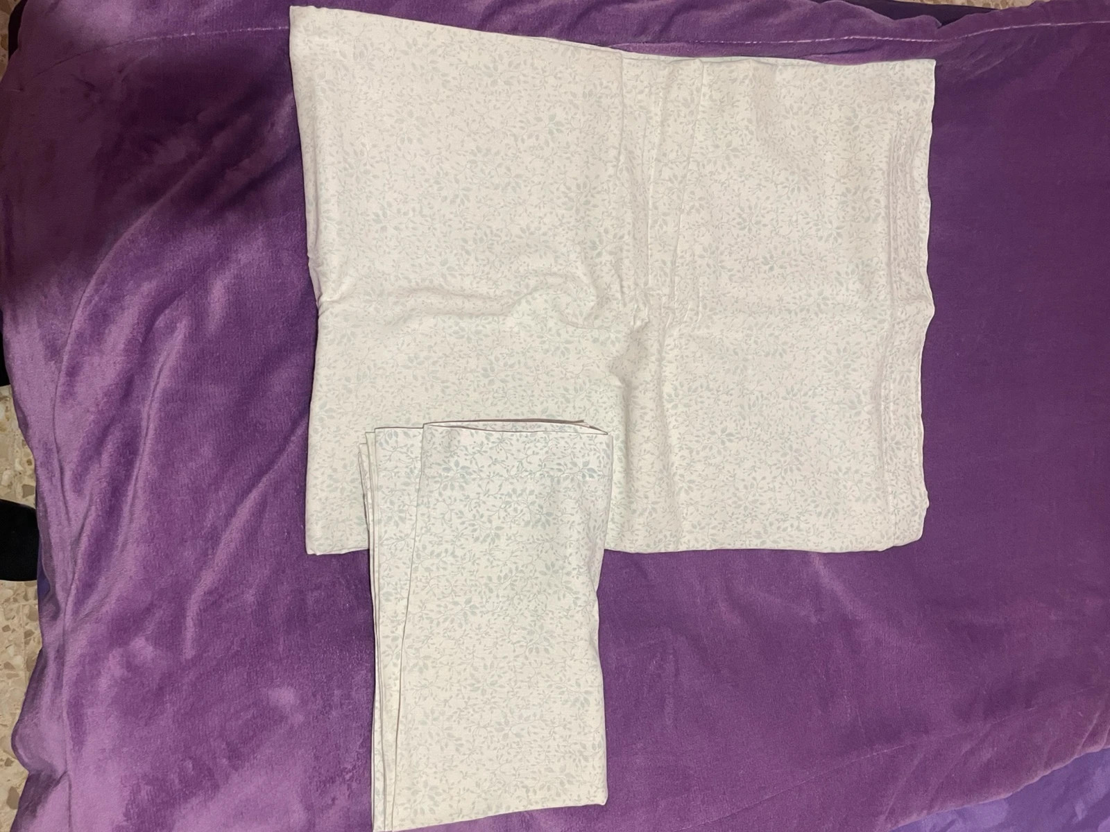 Funda de almohada + sábana floral