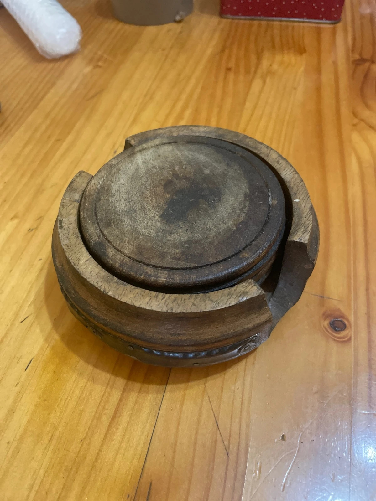 6 posavasos de madera + soporte