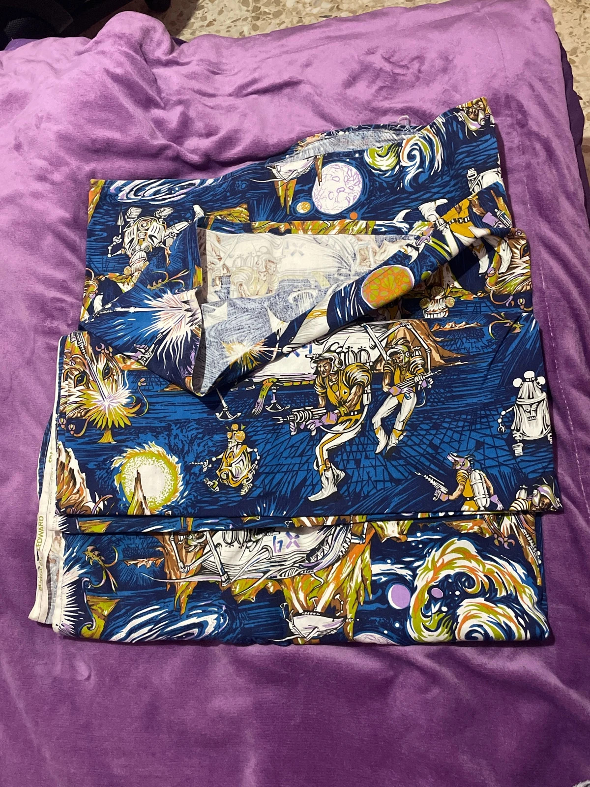 Mantel vintage SPACE Patrol – Burguess Ledward – mesa grande 5