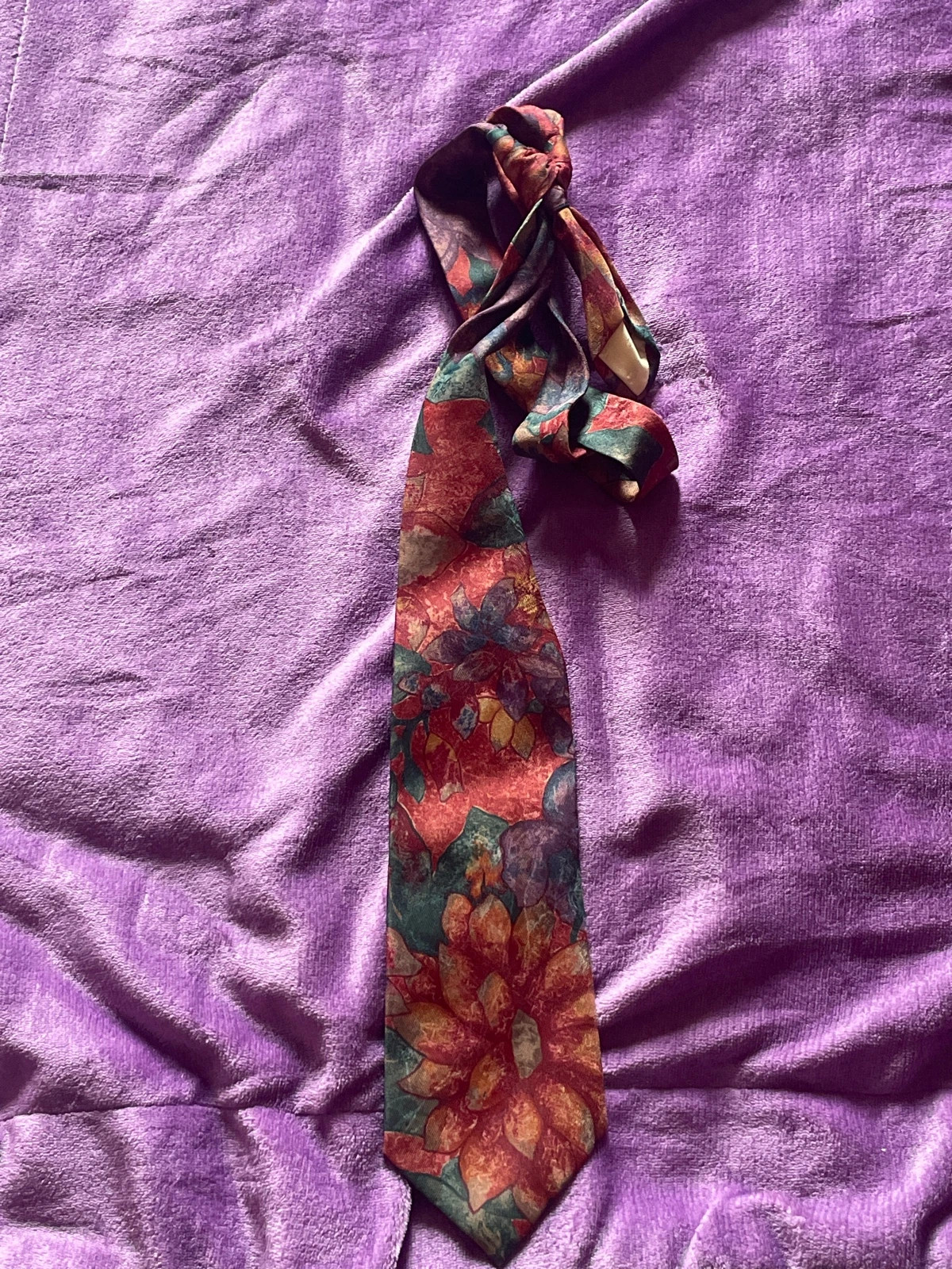 Corbata floral hecha a mano – Made In Italy