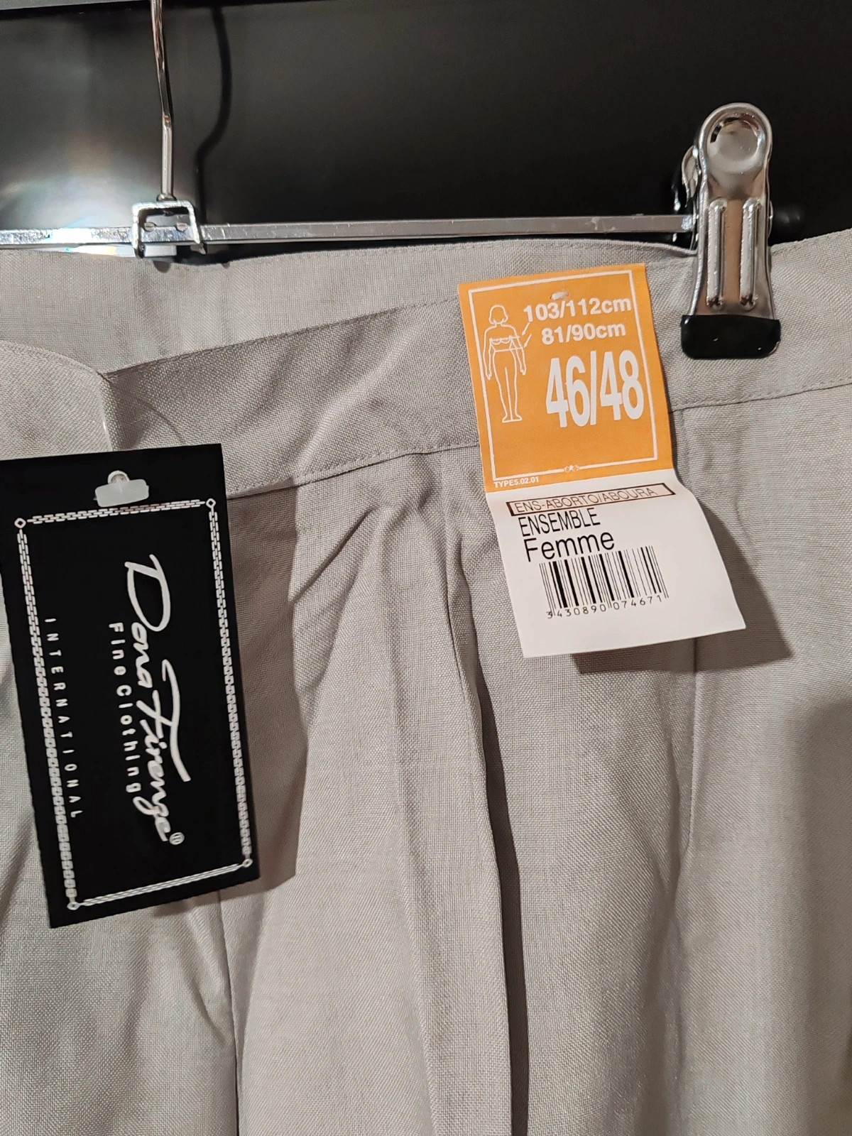 Ensemble tailleur gris Dona firenze – Dona Firenze – taille XXXL / 46 / 18 5