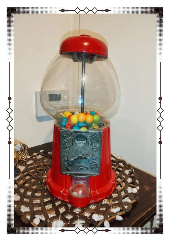Distributeur bonbons vintage