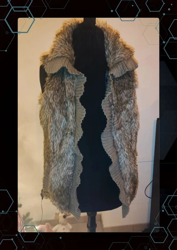 Gilet sans manche Miss ashley 36 – Miss Ashley – taille S / 36 / 8
