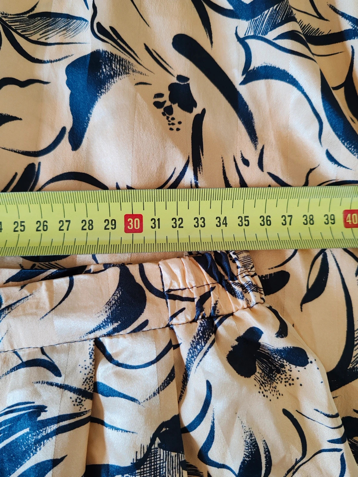 Jupe vintage #36 – Haute Couture – taille S / 36 / 8 5