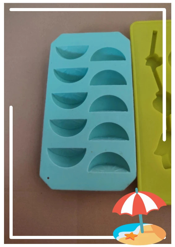 Moule Quartier d'orange et fleurs – Tupperware 3