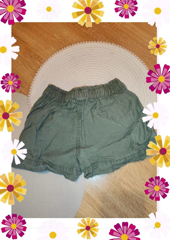 Short kiabi – Kiabi – taille 4 ans / 104 cm 2