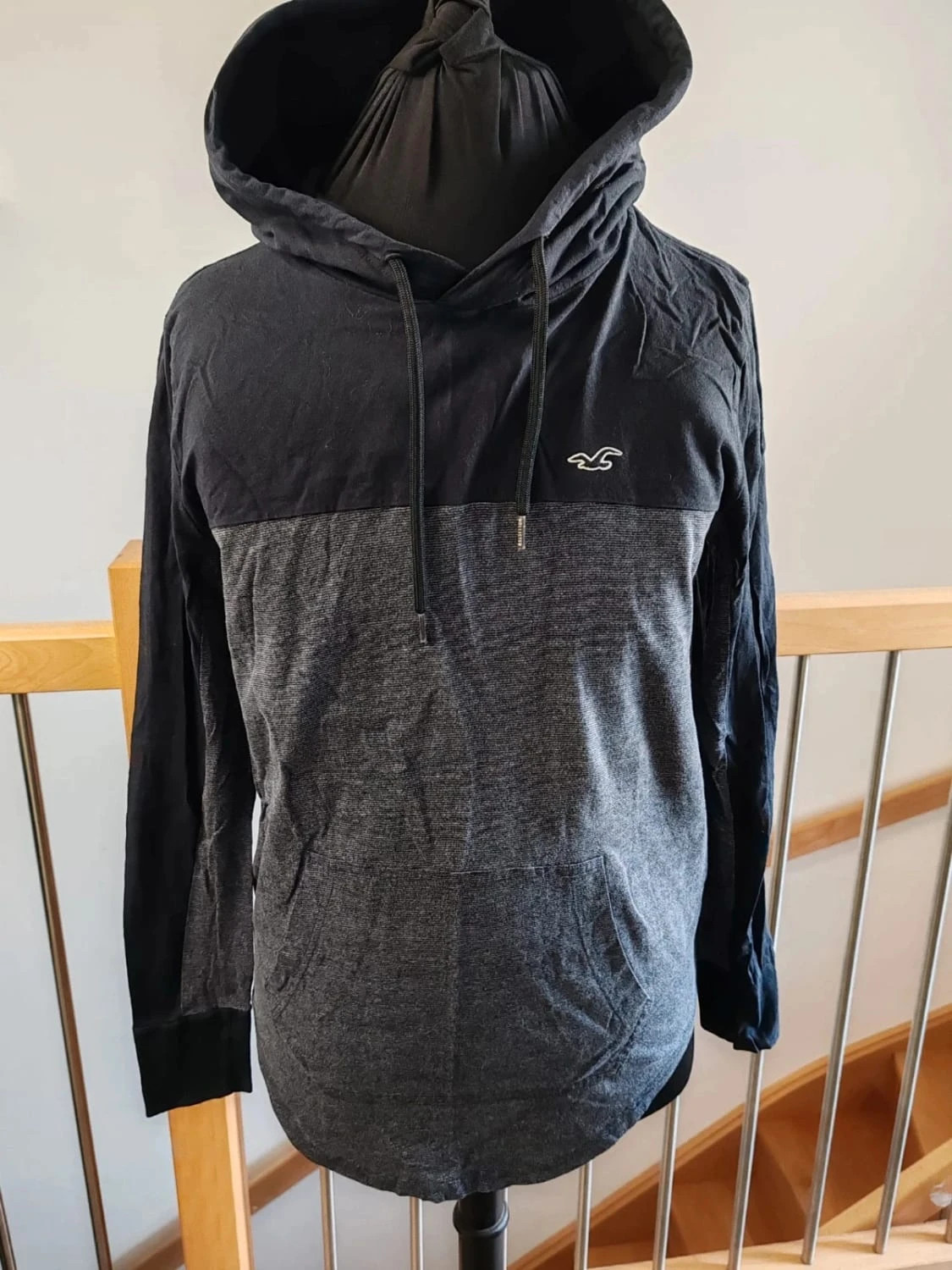 Sweat Hollister