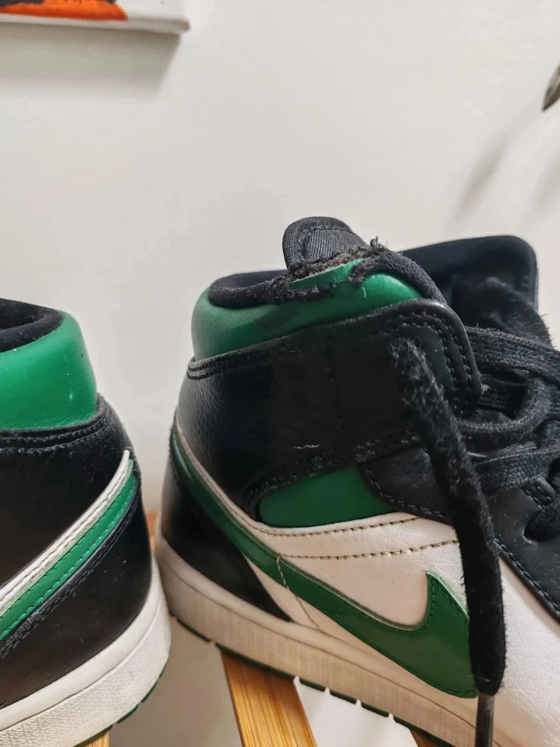 Basket Nike Jordan 1 mid – Nike – taille 42 5