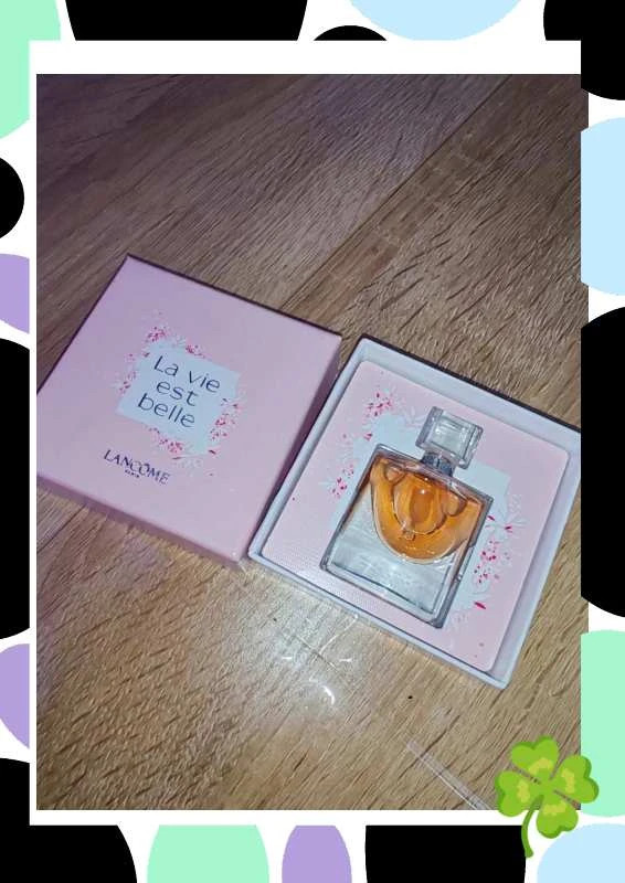Parfum miniature la vie est belle Lancôme