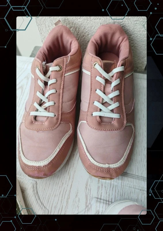 Lot de baskets 38 – In Extenso – taille 38 4