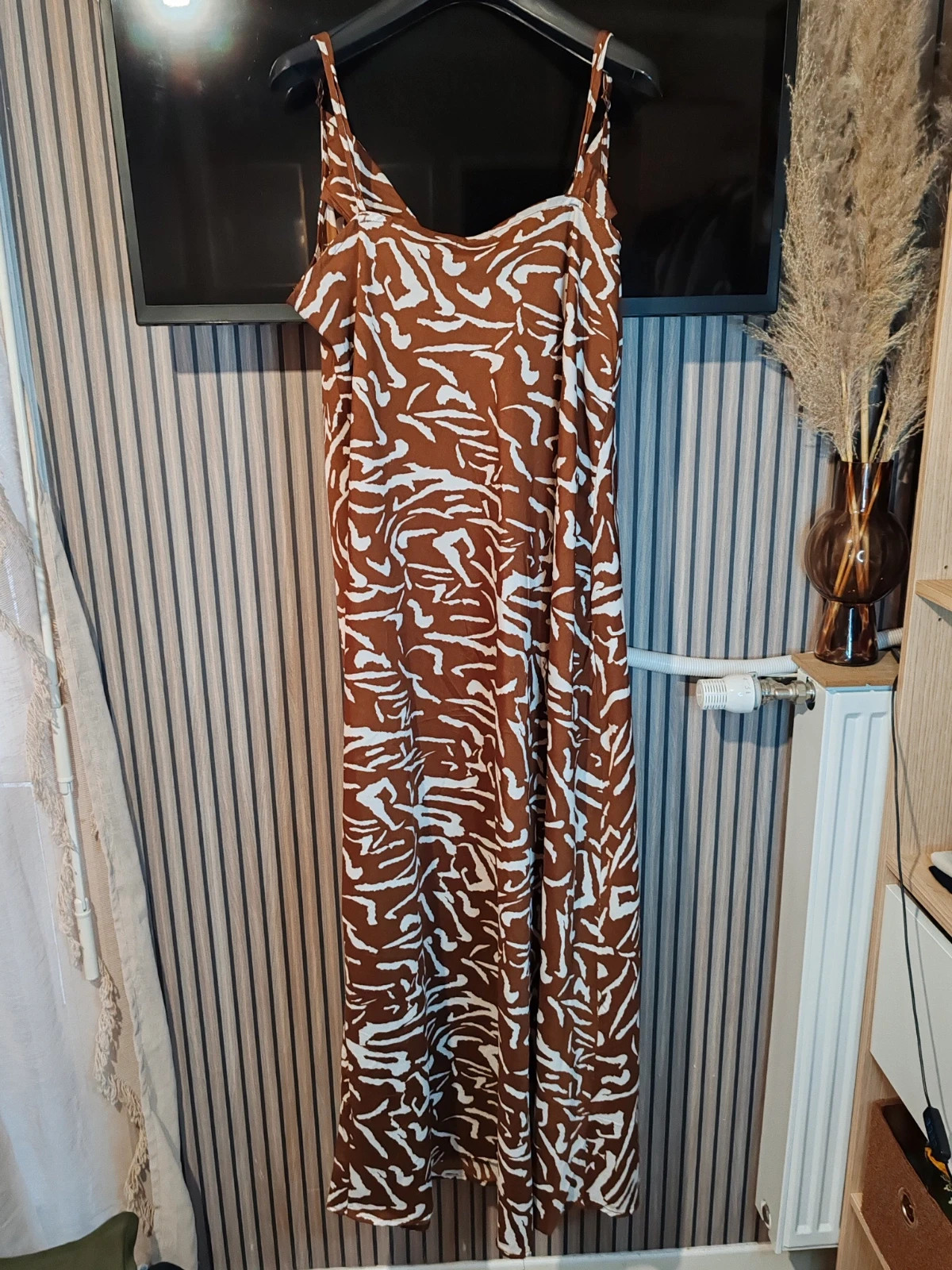 Robe longue Boohoo – Boohoo – taille 4XL / 48 / 20 4