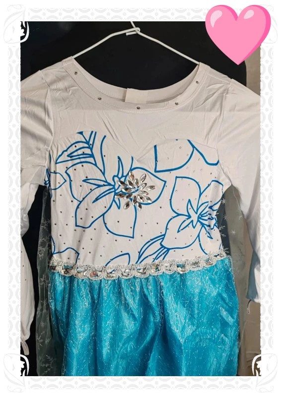Robe la reine des neiges a led – Frozen – taille 5 ans / 110 cm 4