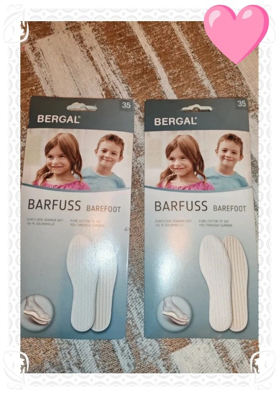 Lot deux paires de semelles