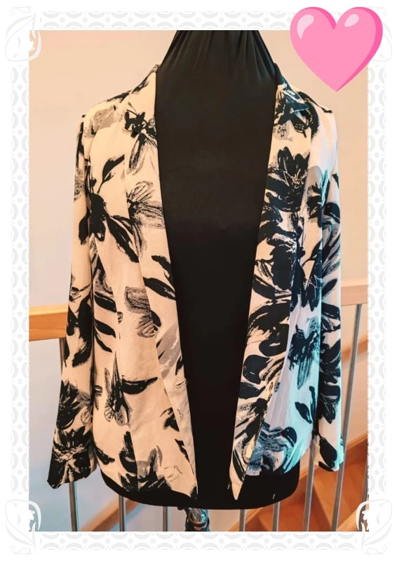 Blazer Lily white – Lily White – taille M / 38 / 10 3