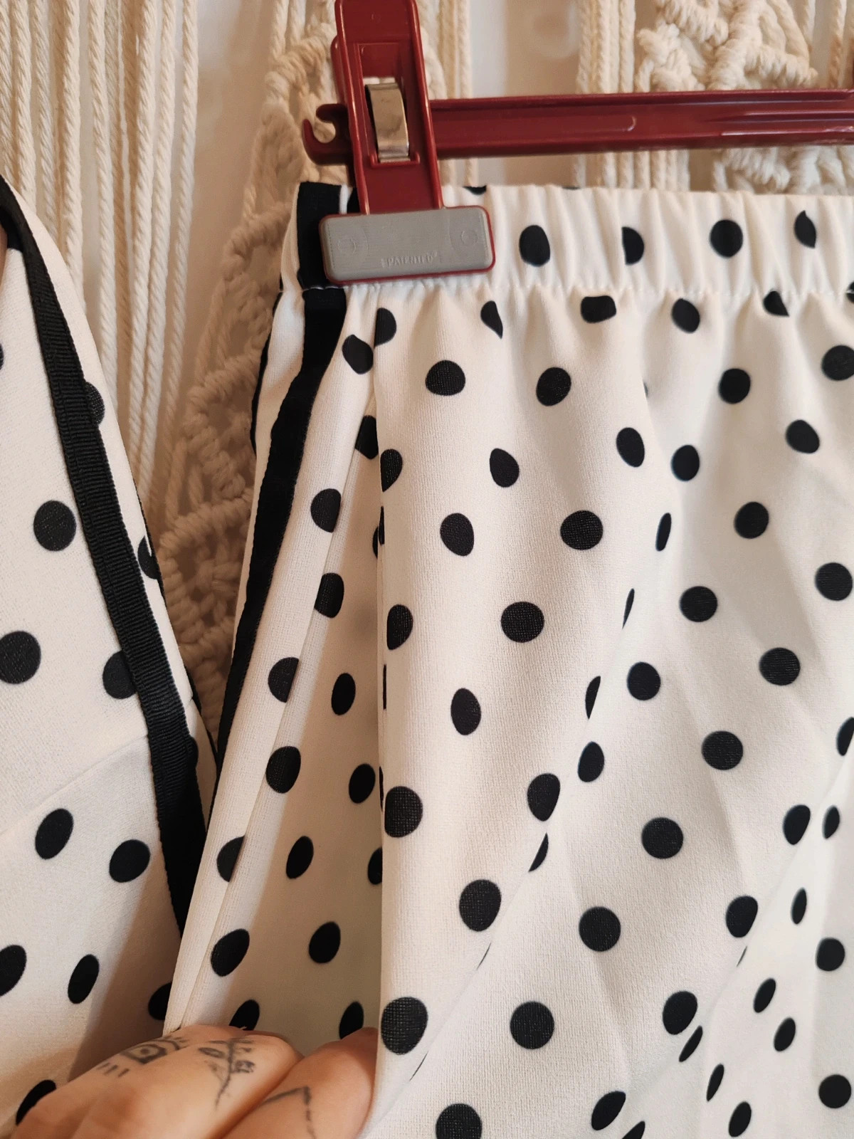 Ensemble blanc et noir – M-Made in Italy – taille Taille unique 4