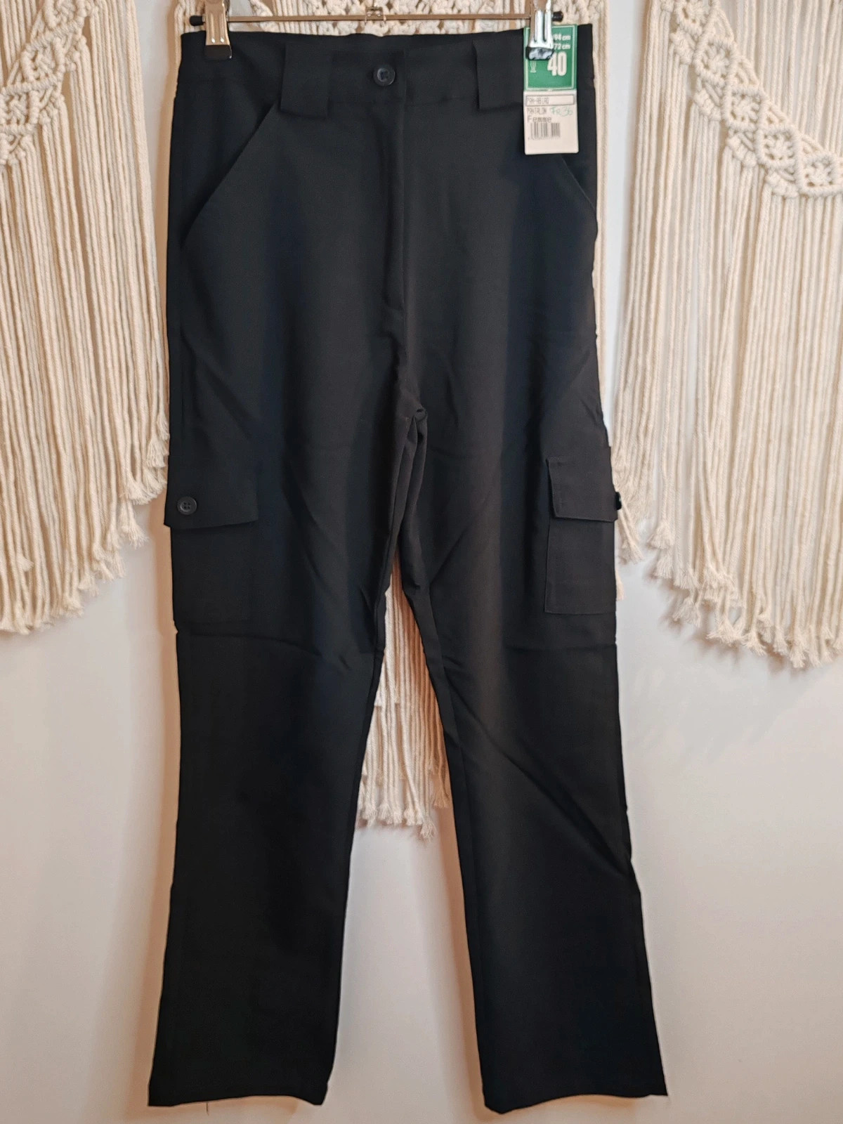 Pantalon noir cargo