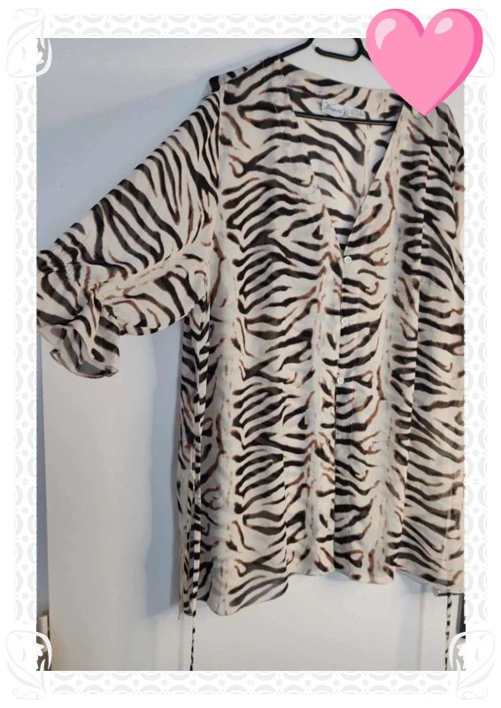 Chemise Women's sélection – Women's Selection – taille 6XL / 52 / 24 2