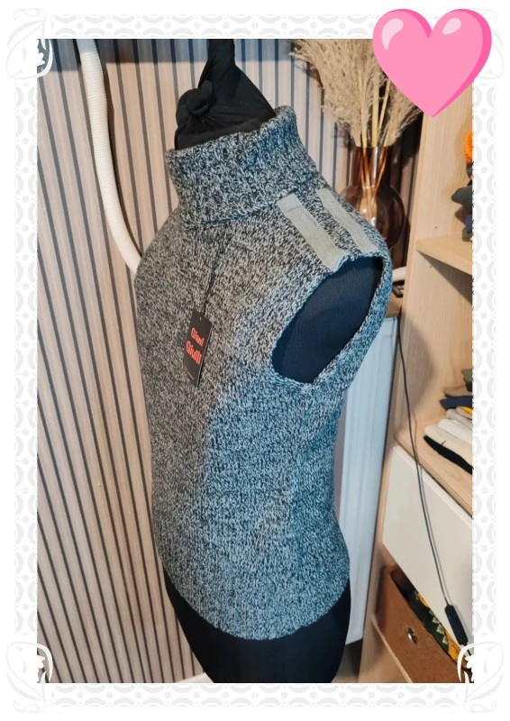 Pull col roulé sans manches y2k