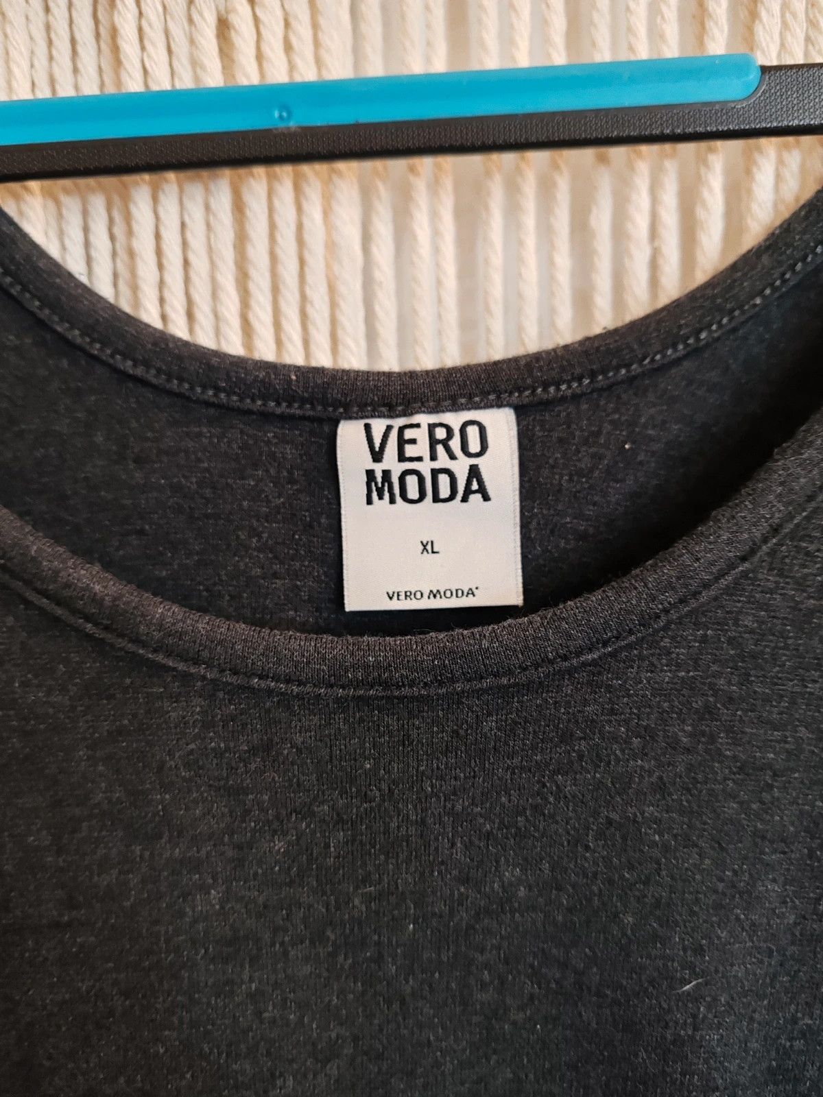 Robe vero moda – Vero Moda – taille XL / 42 / 14 3