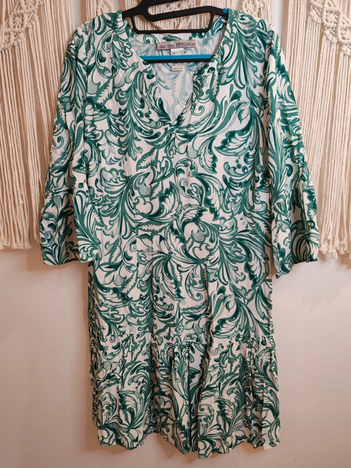 Robe Ashley brooke