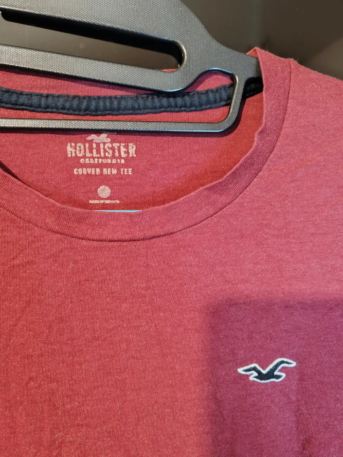 T-shirt manches longues Hollister dégradé rouge – Hollister – taille S 2