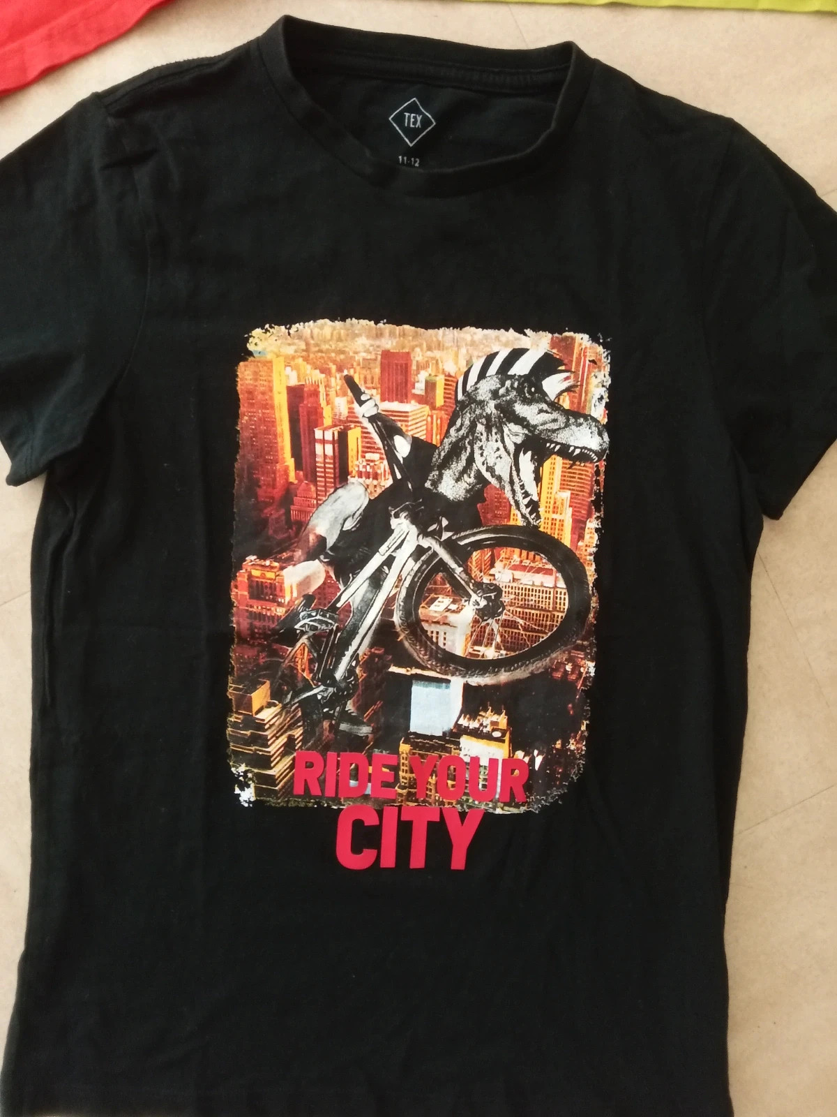 Lot de T-Shirts Garçon 11-12 Ans – T-Shirts Casual & Motifs Multimarques Très Bon État – lot – taille 12 ans / 152 cm 2