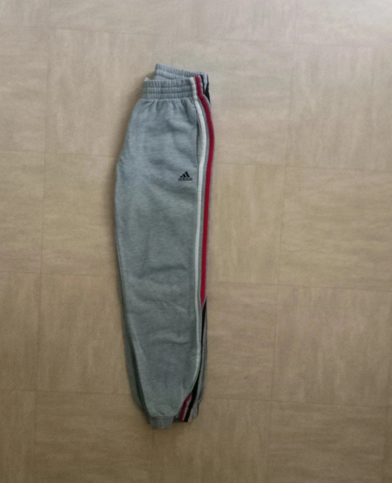 Jogging Adidas Enfant 11-12 ans – Très Bon État – adidas – taille 11 ans / 146 cm 2