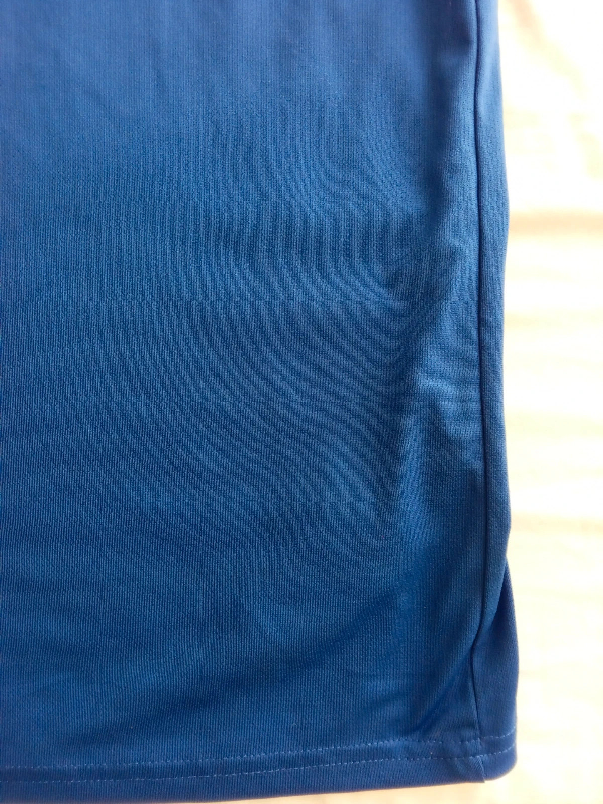 T-shirt Kipsta garçon 14 ans 164 cm – Bleu/Noir – Très bon état – Football / Sport – Kipsta – taille 14 ans / 164 cm 4
